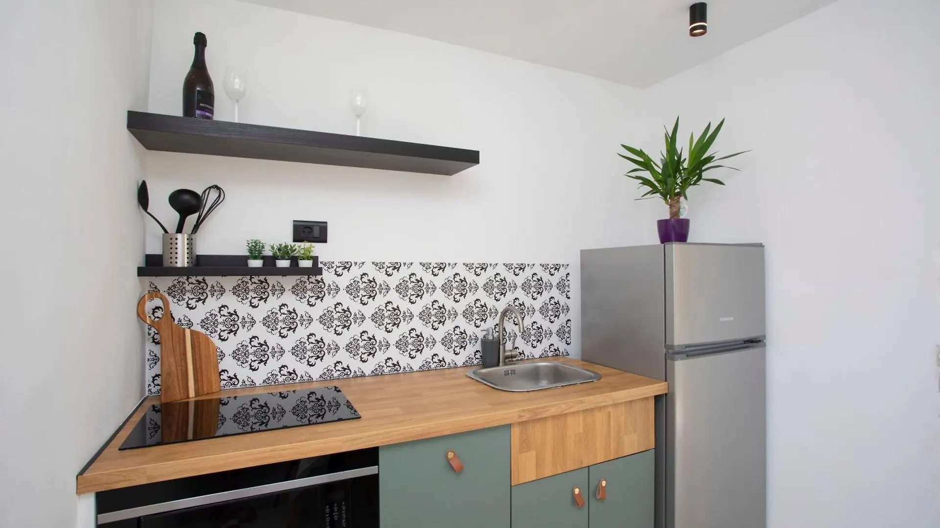 Sea View Studio Apartment Rabac